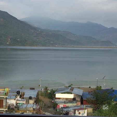 Hotel The Coast Pokhara Eksteriør bilde