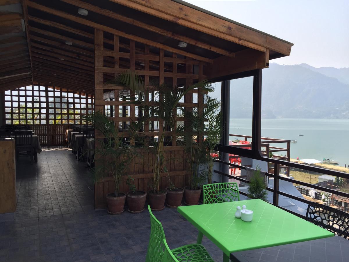 Hotel The Coast Pokhara Eksteriør bilde