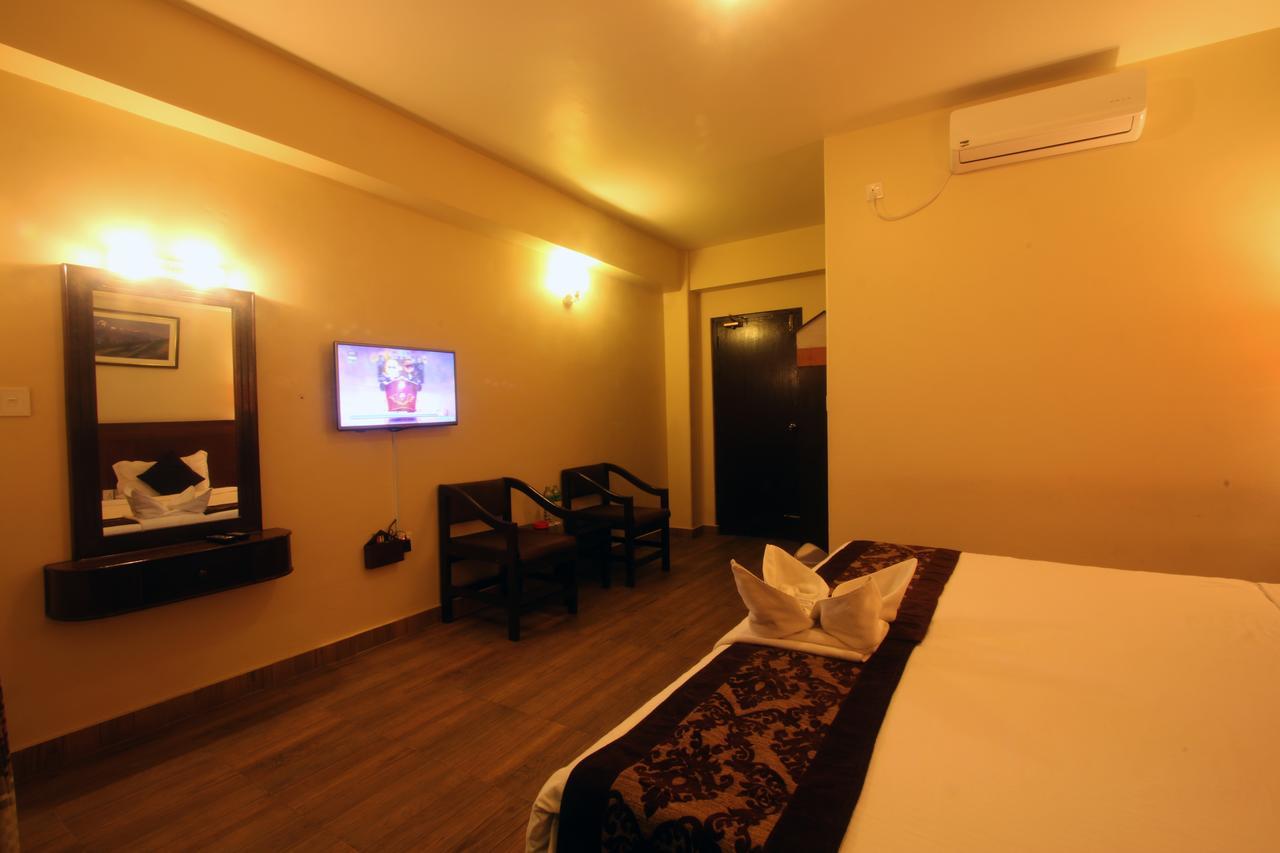 Hotel The Coast Pokhara Eksteriør bilde