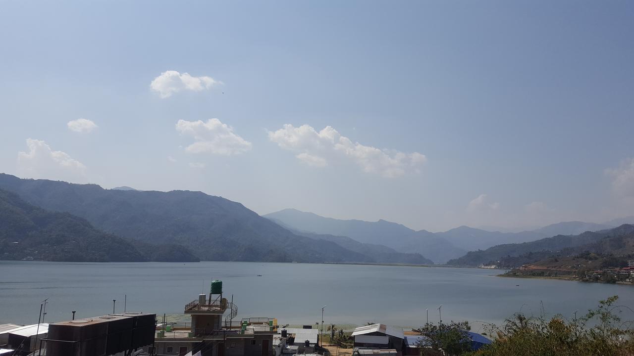 Hotel The Coast Pokhara Eksteriør bilde