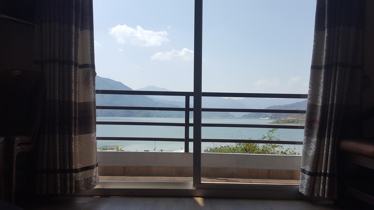 Hotel The Coast Pokhara Eksteriør bilde